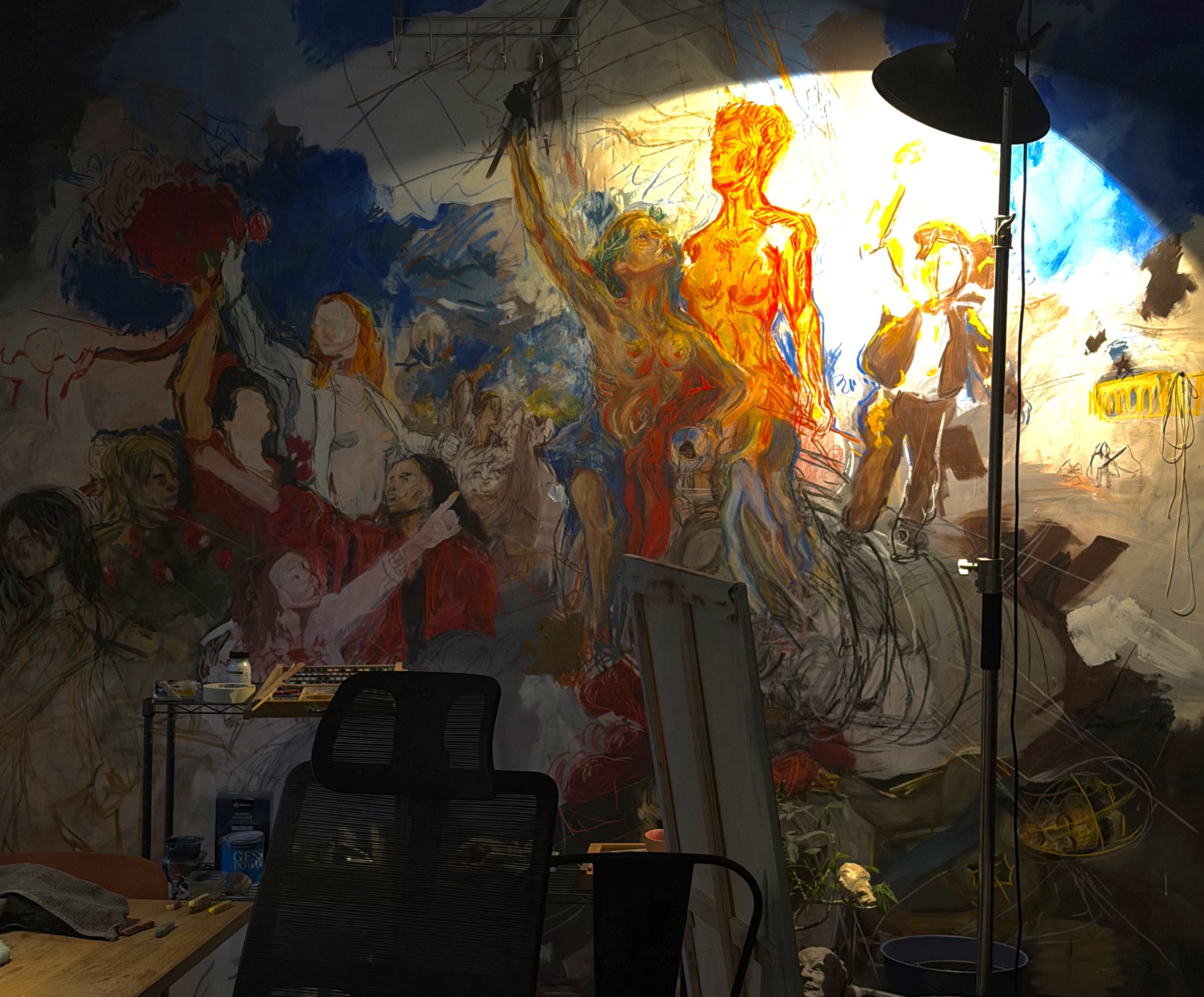 Fraternité, under the lamp, 2025